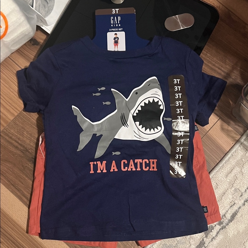 GAP Kids Navy Shark 'I'm a Catch' Tee